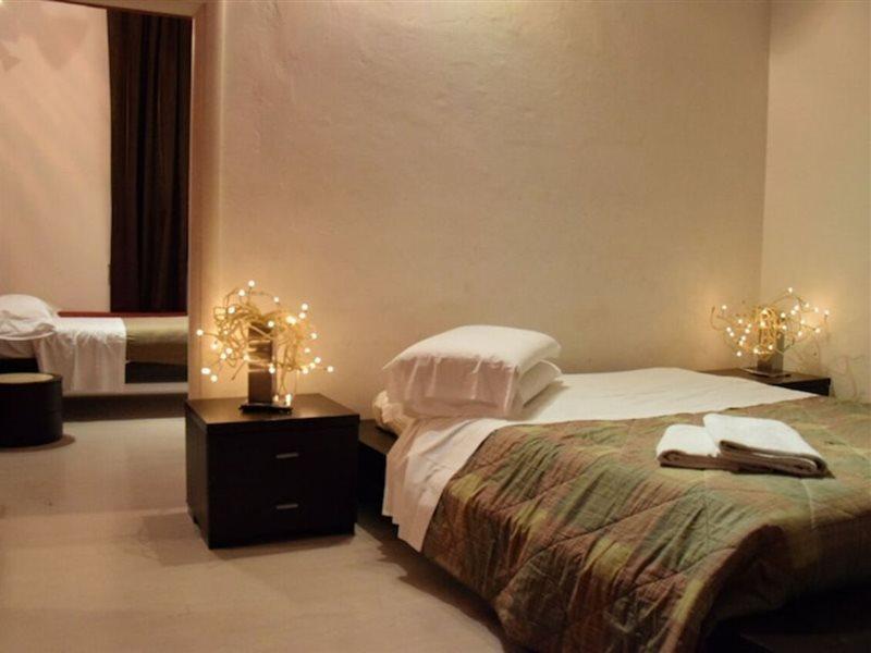 Hotel Happy Holiday 2*
