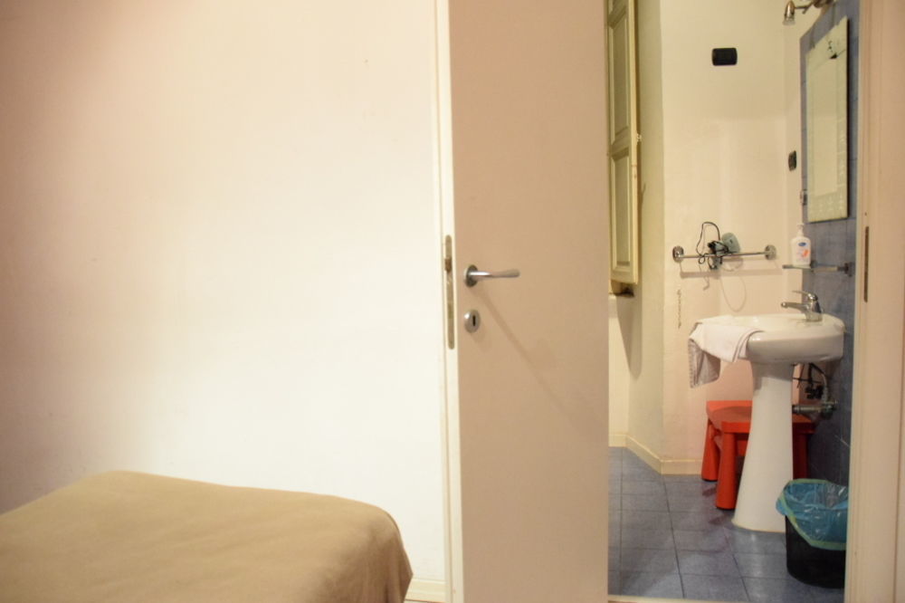 Happy Holiday Hotel